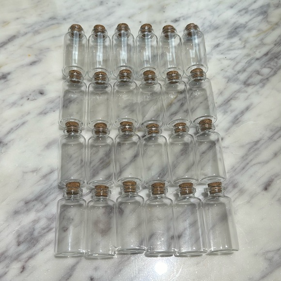 New set of 24 apothecary/botanical mini glass vial jars with cork stoppers - Picture 2 of 8